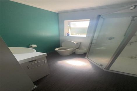 Photo of property in 16 Evans Road, Weymouth, Auckland, 2103