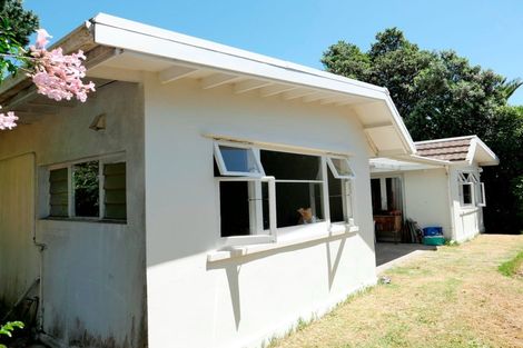 Photo of property in 74 Matai Road, Raumati South, Paraparaumu, 5032
