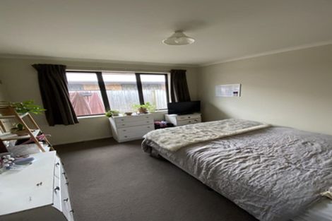 Photo of property in 108u7 Old Farm Road, Hamilton East, Hamilton, 3216