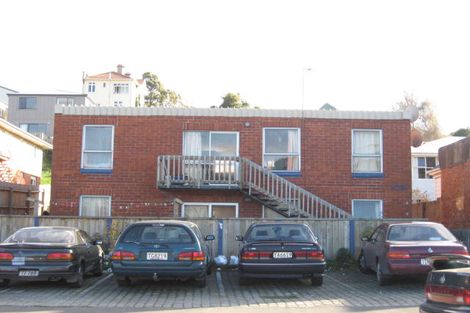 Photo of property in 4/102 Harbour Terrace, North Dunedin, Dunedin, 9016