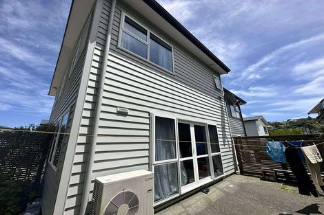 Photo of property in 20u8 Glanmire Road, Newlands, Wellington, 6037