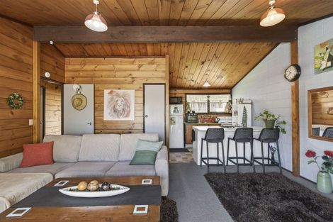 Photo of property in 14a Ambury Place, Merrilands, New Plymouth, 4312
