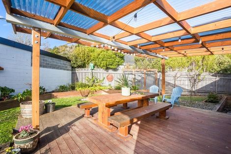 Photo of property in 39 Whitemans Road, Silverstream, Upper Hutt, 5019