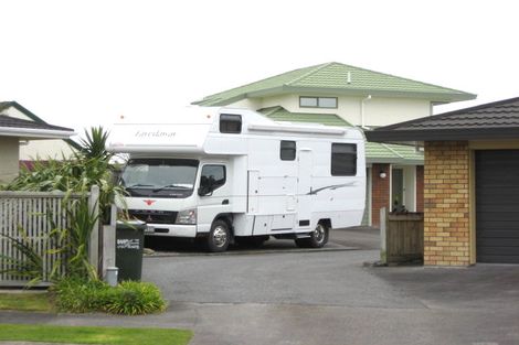 Photo of property in 20 Kellyville Heights, Merrilands, New Plymouth, 4312