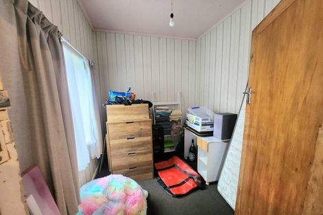 Photo of property in 19 Avon Street, South Hill, Oamaru, 9400