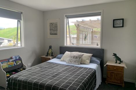 Photo of property in 10 Bryan Gallagher Place, Welcome Bay, Tauranga, 3175