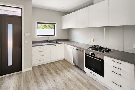 Photo of property in 33 Ron Deal Way, Epuni, Lower Hutt, 5011