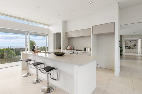 Photo of property in 25 Braemar Road, Castor Bay, Auckland, 0620