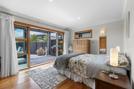 Photo of property in 29 Tainui Street, Welbourn, New Plymouth, 4312