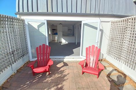 Photo of property in Paddington Apartments, 11/15u Mckinley Crescent, Brooklyn, Wellington, 6021