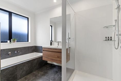 Photo of property in 4 Grahams Lane, Bell Block, New Plymouth, 4312