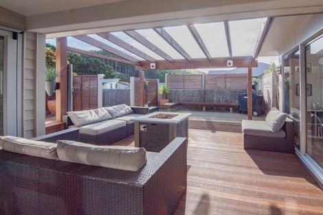 Photo of property in 9 Winsley Terrace, Churton Park, Wellington, 6037