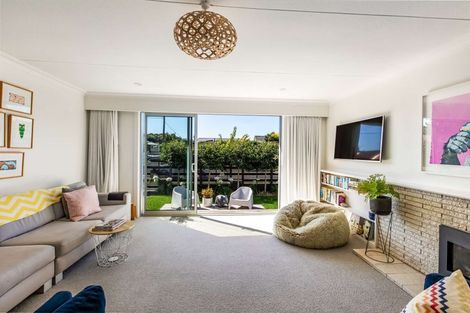 Photo of property in 2 William Street, Gore, 9710