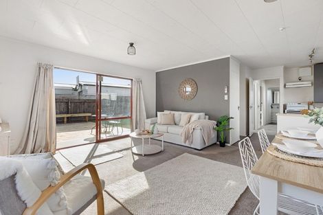 Photo of property in 10b Opal Drive, Papamoa Beach, Papamoa, 3118