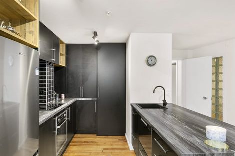 Photo of property in Bond Store Apartments, 8m Egmont Street, Te Aro, Wellington, 6011