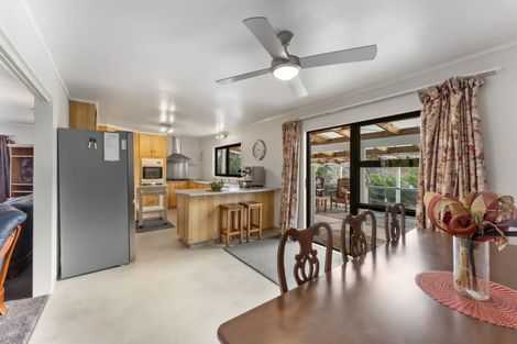Photo of property in 193 Katherine Mansfield Drive, Whitemans Valley, Upper Hutt, 5371