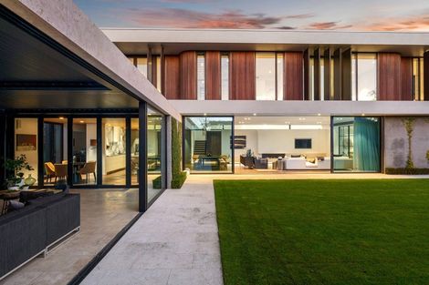 Photo of property in 48 Clissold Street, Merivale, Christchurch, 8014