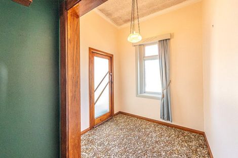 Photo of property in 94 Alma Road, Gonville, Whanganui, 4501