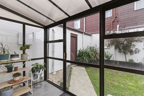 Photo of property in 4/37 Avalon Street, Richmond, Christchurch, 8013