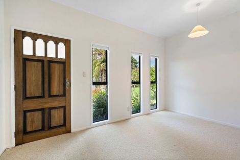 Photo of property in 9 Windsor Avenue, Waikanae, 5036