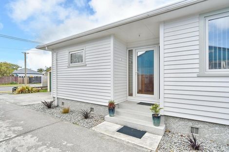 Photo of property in 114 Pine Avenue, South New Brighton, Christchurch, 8062