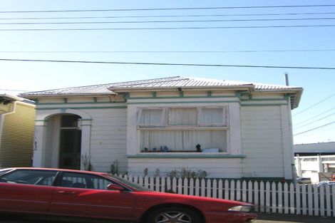 Photo of property in 2 Gordon Street, Newtown, Wellington, 6021