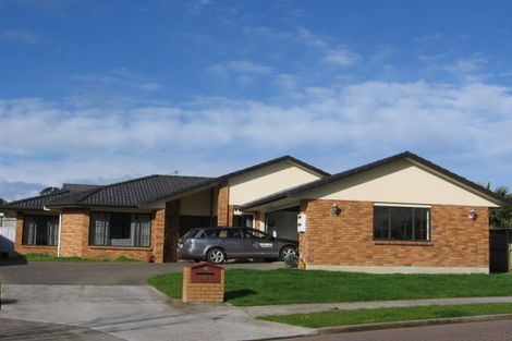 Photo of property in 24 Newinn Crescent, East Tamaki Heights, Auckland, 2016