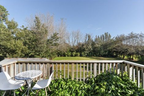 Photo of property in 100 Oxford Road, Okato, 4335