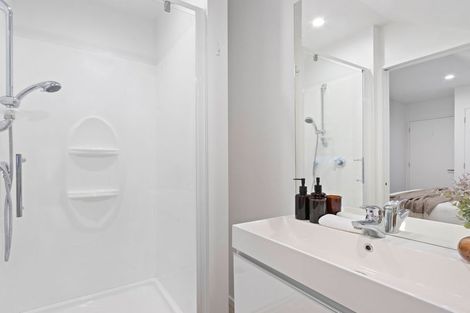 Photo of property in 138e Holly Road, St Albans, Christchurch, 8014