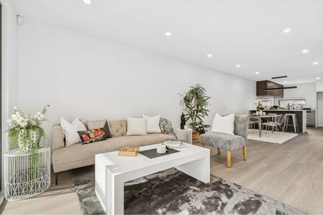 Photo of property in 1/14 Freyberg Place, Howick, Auckland, 2014