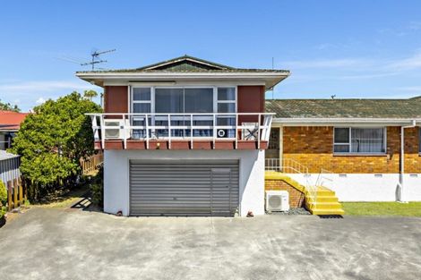 Photo of property in 1/580 Massey Road, Mangere, Auckland, 2022