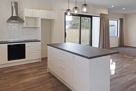 Photo of property in 1/1105 Fergusson Drive, Clouston Park, Upper Hutt, 5018