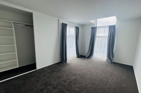 Photo of property in 65 Thackeray Place, Waltham, Christchurch, 8023