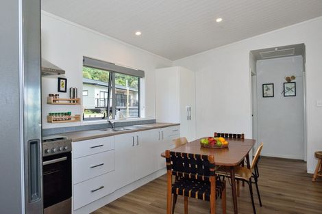 Photo of property in Puka Place, Mahia, Nuhaka, 4198