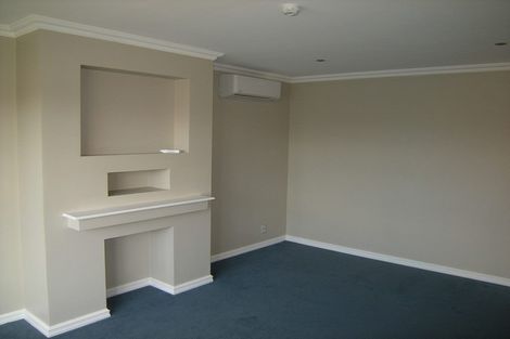 Photo of property in 162 Springs Road, Hornby, Christchurch, 8042