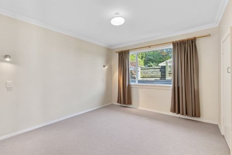 Photo of property in 31 Queens Road, Glen Avon, New Plymouth, 4312