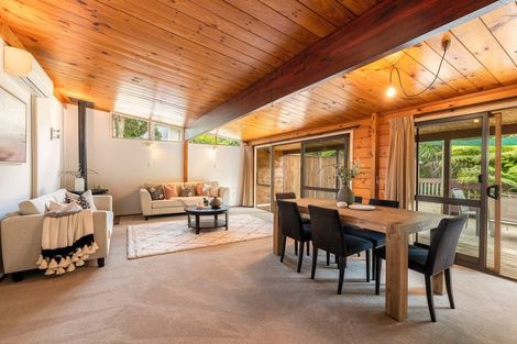 Photo of property in 18 Kawaka Street, Titirangi, Auckland, 0604