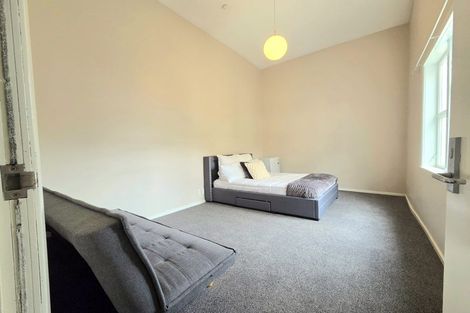 Photo of property in Rosemere Backpackers, 6 Macdonald Crescent, Te Aro, Wellington, 6011