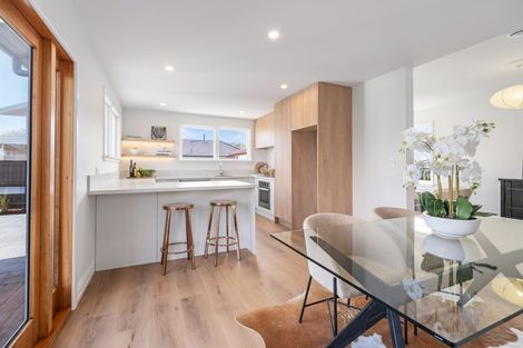 Photo of property in 49 Tuckers Road, Redwood, Christchurch, 8051