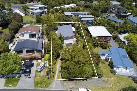 Photo of property in 10 Kupe Road, Coopers Beach, 0420