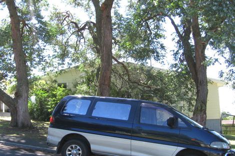 Photo of property in 6 Mirage Place, Beach Haven, Auckland, 0626