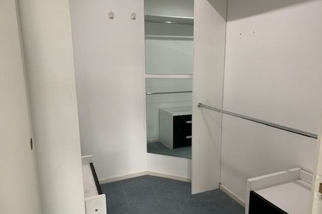 Photo of property in 2/90 Pupuke Road, Hillcrest, Auckland, 0627