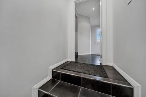 Photo of property in 30 Puriri Street, Hawera, 4610