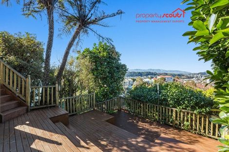 Photo of property in 105 Kelburn Parade, Kelburn, Wellington, 6012