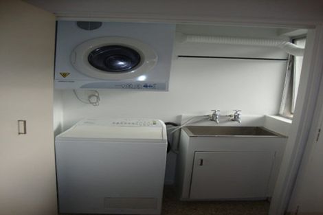 Photo of property in 201u2 Derwent Street, Island Bay, Wellington, 6023