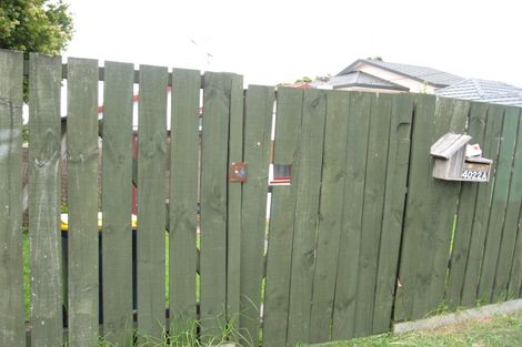 Photo of property in 1/4022 Great North Road, Glen Eden, Auckland, 0602
