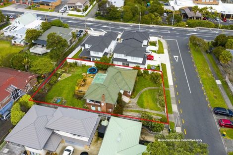 Photo of property in 1 Roseberry Avenue, Birkenhead, Auckland, 0626