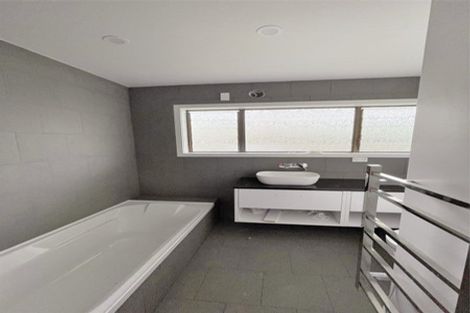Photo of property in 10u1 Hunter Street, Hamilton Lake, Hamilton, 3204