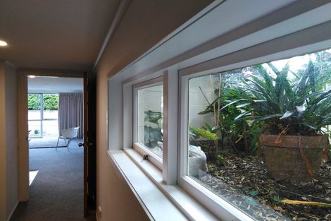 Photo of property in 1/34 Sylvan Avenue, Milford, Auckland, 0620