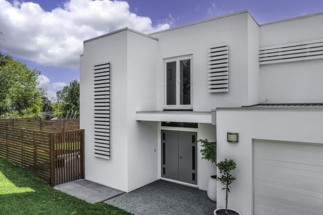 Photo of property in 3 Hikanui Drive, Havelock North, 4130